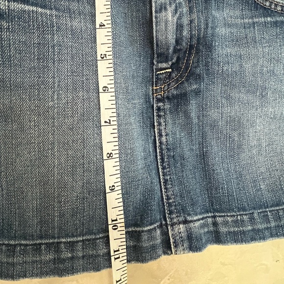 7 For All Mankind denim mini skirt-Size 27 EUC - Picture 5 of 5